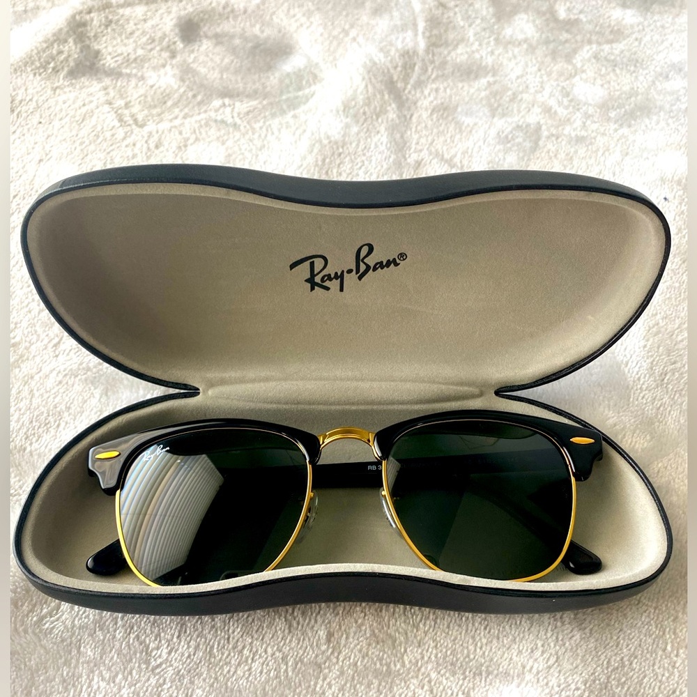 Ray-Ban Black Clubmaster Sunglasses.